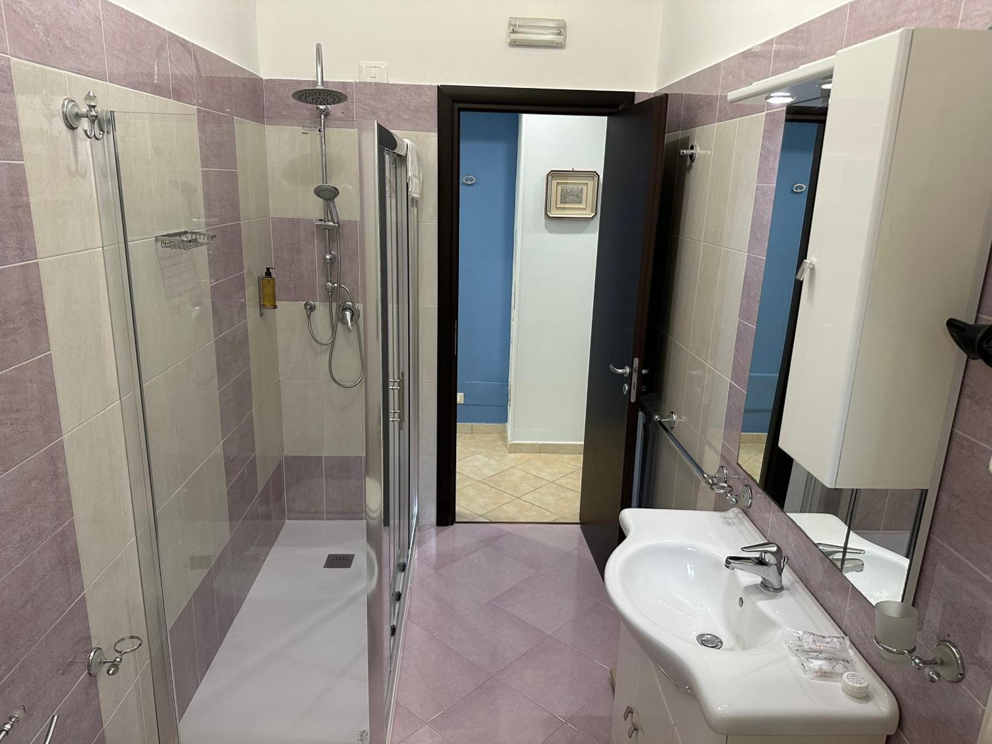 Casa Grazia - Guest House - Reggio di Calabria Buitenkant foto